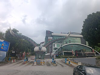 UCSI University logo